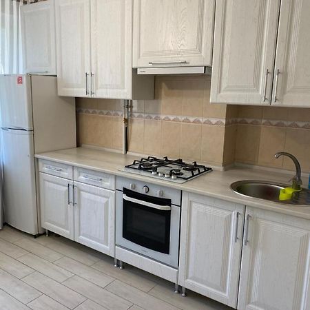 Kolodeznaja 17 Apartman Mikolajiv Kültér fotó